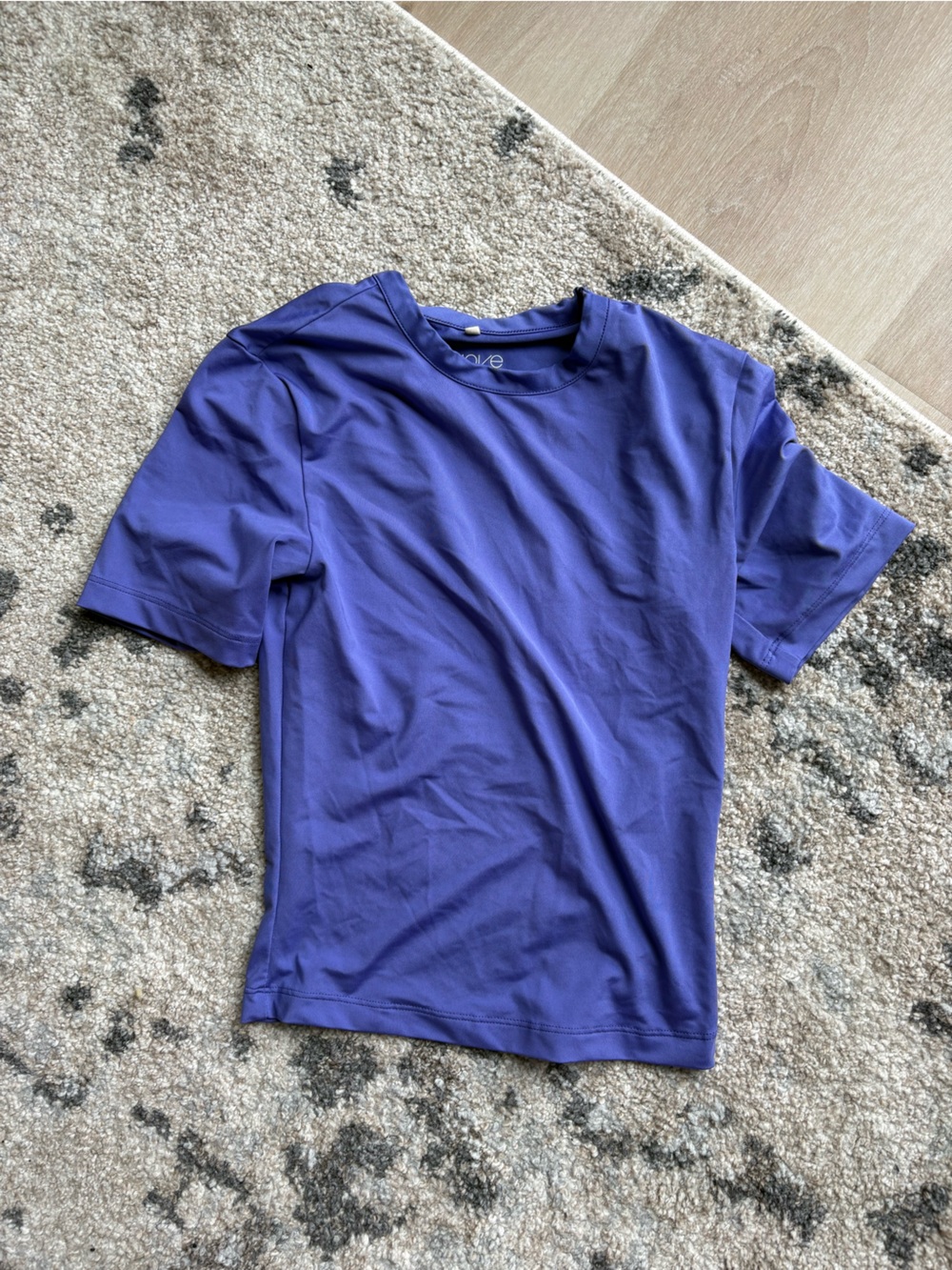 H&M Purple Athletic Short-Sleeve Tee